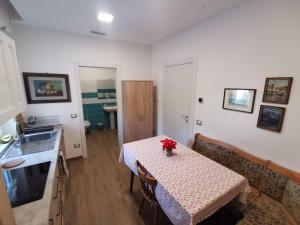 Afbeelding uit fotogalerij van Appartamento in villa Marirosa in Negrar