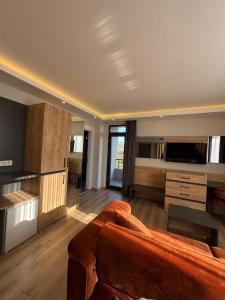 Η κουζίνα ή μικρή κουζίνα στο North Star Resort Hotel
