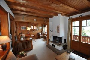 Istumisnurk majutusasutuses Chalet Tendre est la Nuit à Gryon - 6 personnes, belle vue, tout confort