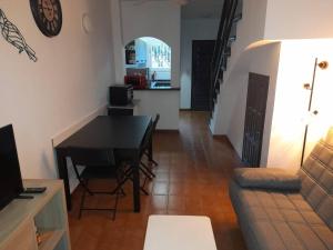 Posezení v ubytování Casita con jardín cerca playa AV-60 + 21 fotografií