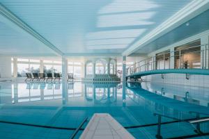 Piscina en o cerca de Solbadhotel Sigriswil