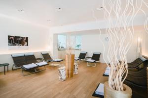 Zona de estar de Solbadhotel Sigriswil