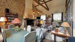 Foto dalla galleria di L'ecole de combret a Saint-Bonnet-Briance