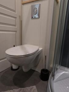Koupelna v ubytování chambre 2 personnes Pinet
