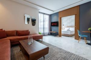 Μια τηλεόραση ή/και κέντρο ψυχαγωγίας στο Studio Raffiné en Centre Ville