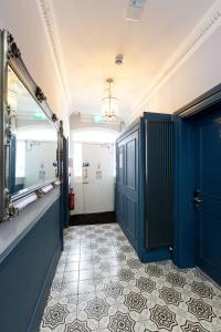 Η κουζίνα ή μικρή κουζίνα στο Superb Seafront Studio