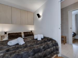 Fotografia z galérie ubytovania Appartement rénové, à 700m du centre et proche des pistes, avec balcon et WIFI - FR-1-567-92 v destinácii Val dʼIsère
