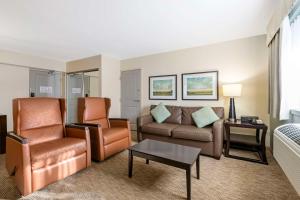Posezení v ubytování Best Western Plus InnTowner Madison