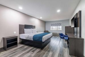 Postel nebo postele na pokoji v ubytování Motel 6-Brenham, TX