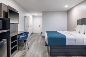 Postel nebo postele na pokoji v ubytování Motel 6-Brenham, TX