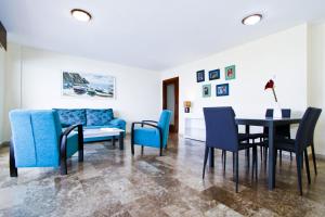 Posedenie v ubytovaní BAHIA I HomeStay by Turismar