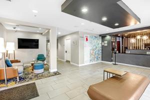 Телевизор и/или развлекательный центр в TownePlace Suites Mobile