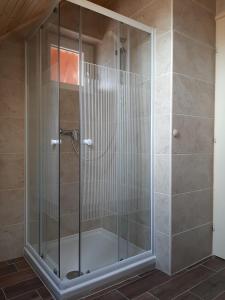Kúpeľňa v ubytovaní 8 féröhelyes apartman