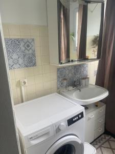 Billede fra billedgalleriet på Appartement proche du centre - 58 m2 i Caen + 11 billeder