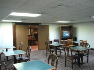Restoran ili drugo mesto za obedovanje u objektu Key West Inn - Baxley