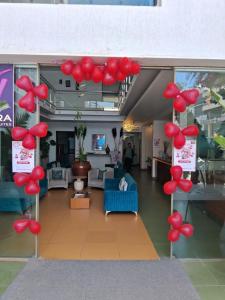 Ο χώρος του λόμπι ή της ρεσεψιόν στο Astra Hotels & Suites - Marathahalli SG