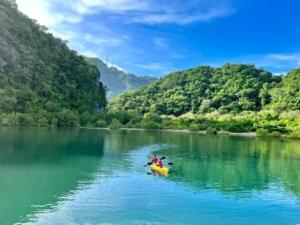 Příroda nedaleko hotelu + 1 fotografie