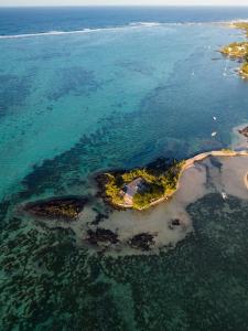 Fotografie z fotogalerie ubytování L'Ilot by muse villas v destinaci Roches Noires