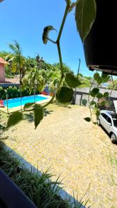 Bazén v ubytování Pousada Jardins Paraty nebo v jeho okolí