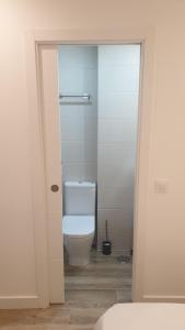 Łazienka w obiekcie Hostal royal begoña