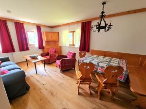 Predel za sedenje v nastanitvi Haus Oswaldi by Globalimmoservice