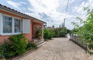 Κήπος έξω από το Apartments at Villa Vintiana +23 φωτογραφίες