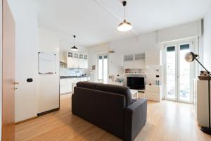 Imagen de la galería de apartaments full comfort belluno, en Milán 18 fotos más