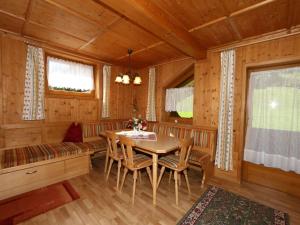 A seating area at Apartment in Mayrhofen with a balcony