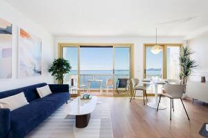 Posezení v ubytování Juan les pins Suite luxueuse front de mer