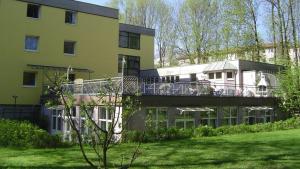 Ogród w obiekcie Eduard-Heinrich-Haus, Hostel