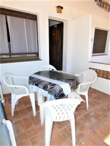 Posedenie v ubytovaní Apartamento Canyelles Petites Roses AV-38 + 9 fotografií