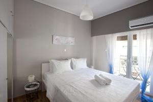 Fotografie z fotogalerie ubytování Zan Moreas, A simple & minimal apartment v Aténách