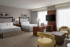 Cama ou camas em um quarto em Hampton Inn & Suites Orlando/Downtown South - Medical Center