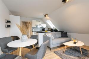 Kuchyň nebo kuchyňský kout v ubytování Appartement Tina Kieler Straße 16a APPARTO Grömitz