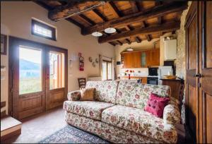 A seating area at Agriturismo Ca' Bertu'