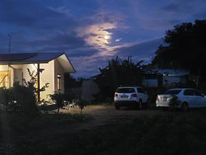 Budova, kde se the luxury tent nachází