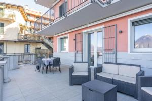 A balcony or terrace at La Roseta