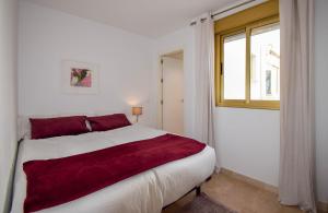 En eller flere senge i et værelse på Ref 233