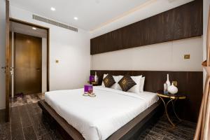 Postel nebo postele na pokoji v ubytování High End Luxury Stay with Full Palm Jumeirah View + 27 fotografií
