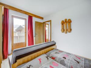Fotografia z galérie ubytovania Apartment in Hainzenberg in a ski area v destinácii Hainzenberg