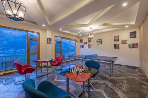 Istumisnurk majutusasutuses Echor Himalayan Heights Manali