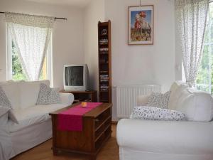 Telewizja i/lub zestaw kina domowego w obiekcie Landhaus Amadeus, Radstadt