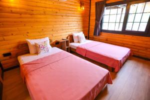 Ένα ή περισσότερα κρεβάτια σε δωμάτιο στο MSC Bungalov Sapanca +84 φωτογραφίες