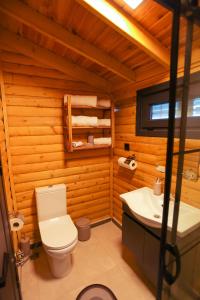 Ένα μπάνιο στο MSC Bungalov Sapanca