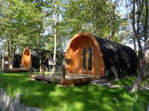 25 Premium Camping Pod
