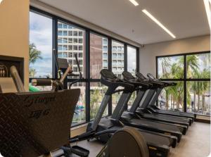 Fitness centrum a/nebo fitness zařízení v ubytování Apartamento 01 quarto Salinas Premium Resort
