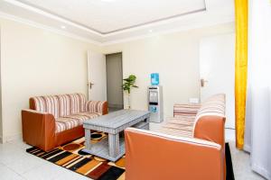 Ruang duduk di Blink comfort suite- Lion