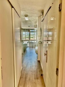 Ванная комната в Precioso apartamento en Benalmádena, piscinas, recep 24 horas