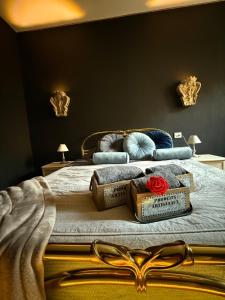 Postel nebo postele na pokoji v ubytování Esclusive Spa Suite