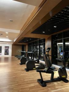 Fitness centrum a/nebo fitness zařízení v ubytování MODERN SUITE SUNSURIA Setia Alam At Shah Alam